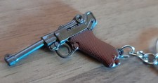 Schlüsselanhänger P08