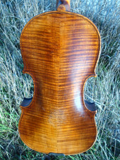 Sehr alte Geige - Very old