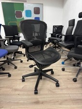 Herman Miller - Aeron B -