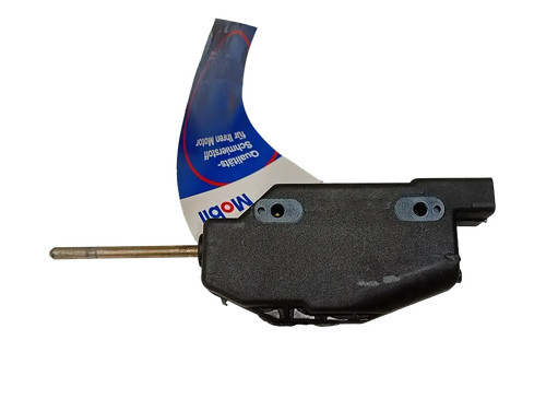 Actuator fuel filler - , flap