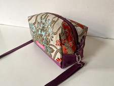 Handgemachte Tasche aus antikem Kimono Obi – Seiden-Brokat & Donsu