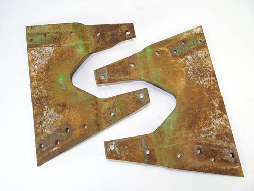 Kotflügelhalter hinten vom - 2x,
