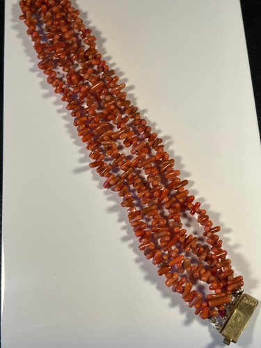 Reihiges korallenarmband mit - 4-reihiges,