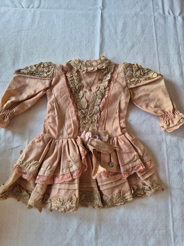 Puppenkleid für 45 - -,