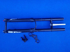 SR SUNTOUR RUX 38 RC2 200mm |