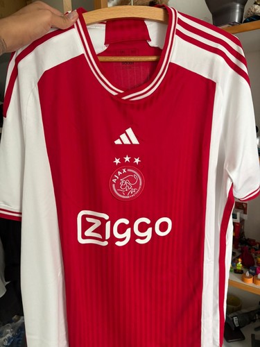 Ungetragenes original trikot - ungetragenes, original-trikot