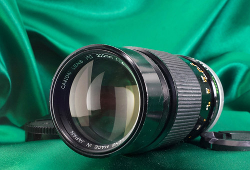 Canon 200mm exzellent - fd, f/4