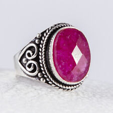 Sehr niedlicher, schöner, kleiner Silberring, funkelnder Rubin, Oval, 55
