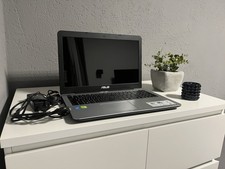 ASUS R556L i5• 8GB RAM • 223GB SSD • Nvidia 820M • Windows 11 home