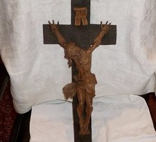 AUSSERGEWÖHNLICHES ALTES