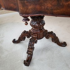 1850 * antik* viktorianisch* oval* Salon- Kaffeetisch * kunstvoll geschnitzt *