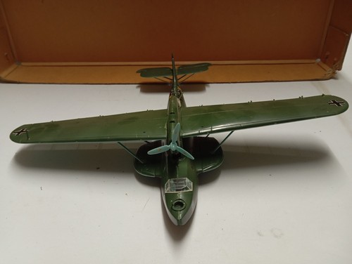 Militär modellflugzeug fertig - militär-modellflugzeug,