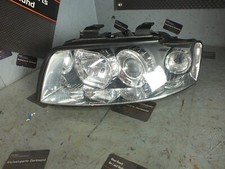 Audi A3 A4 Scheinwerfer links 8E0941003F