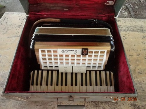 Vintage scandalli accordion - vintage, 41