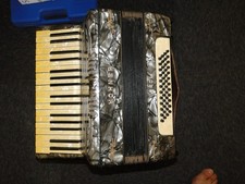 Hohner Akkordeon Ca: 60 Jahre alt