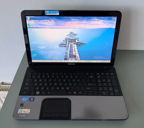 Toshiba c855 satellite - toshiba,