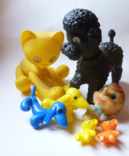 DDR Spielzeug Plaste Hund Dackel Katze  mit Wackelaugen um 1970 Teddy Pinocchio