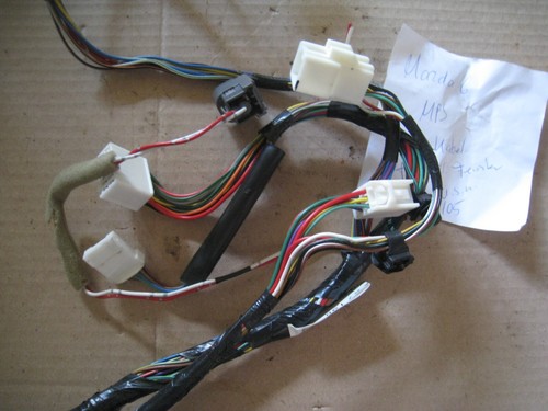 Mazda mps limo 4 türig - ,