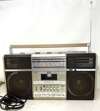 ITT Touring 220 Radiorekorder Schaub Lorenz Kassettenteil DEFEKT FÜR BASTLER !!!