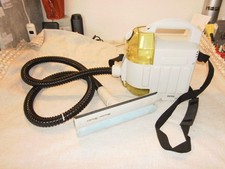 BERNI 2000 (wie KÄRCHER) Akku Windows Washer  Fensterreiniger, Sauger gut! /35