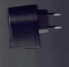 ac dc adapter 6v, schwarz mit Kontrolllampe