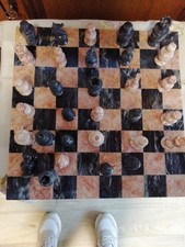 BESCHÄDIGTES Schachspiel