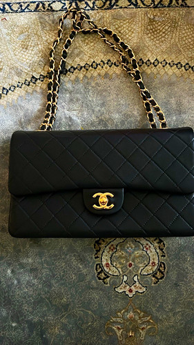 Chanel classic flap - chanel,