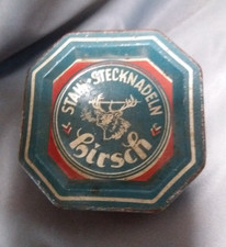 alte Blechdose Stecknadeldose Hirsch Stahlstecknadeln No. 6 8-eckig Stecknadeln