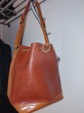 louis vuitton leather sac noe