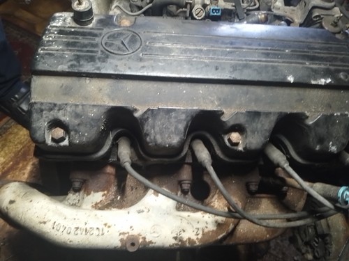 Motor mercedes 230e - mercedes, w123