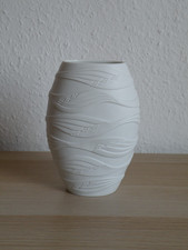 AK Kaiser Porzellan Bisquitporzellan Vase OP ART M.FREY