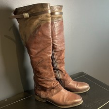 A.S. 98 Womens Leather Beaded