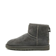 UGG Damen Mini Bailey Button