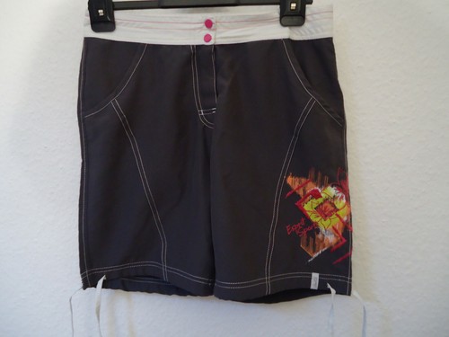 Trendige kurze hose - trendige, von