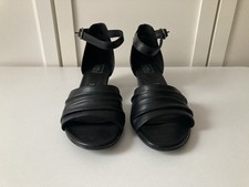 NEU, Easy Street, Sandalette