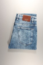 Herren Jeans Smog Aktuelle Gr. W33 L32 D732