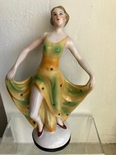 Art Deco Porzellan Figur