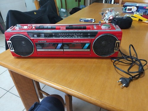 Sanyo w715l ghettoblaster - sanyo,