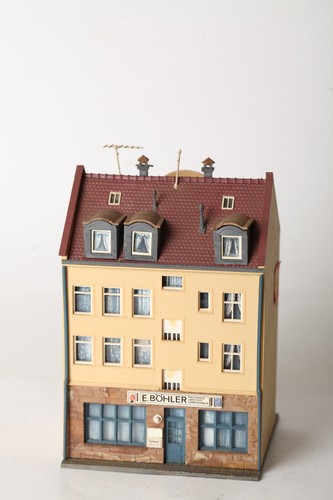 Kibri stadthaus mit - h0,