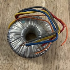 Ringkern 240V 1,0A 2 x 15V 30V