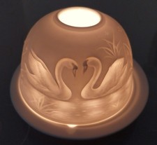 Dome Light Nr. 30002 Schwäne