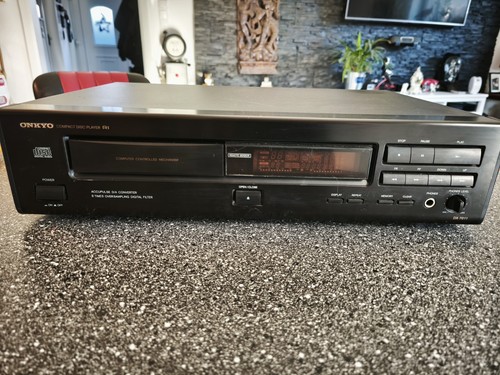 Onkyo 7011 player - onkyo,