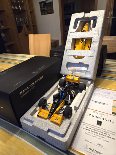 Autoart lotus 99t - 1:18,
