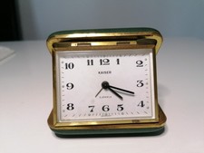 Alte Reisewecker Kaiser 2 Jewels 1960er Reiseuhr Uhr Wecker Tischuhr Germany