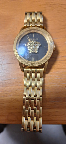 Versace race quarz - versace, v-race