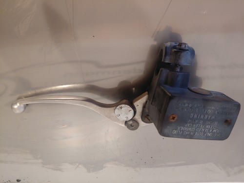 Suzuki gsx 600 bremspumpe - suzuki,