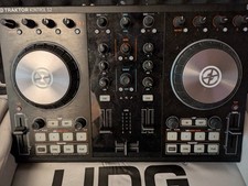 Native Instruments Traktor S2 MK2