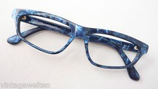 Exklusive Brille