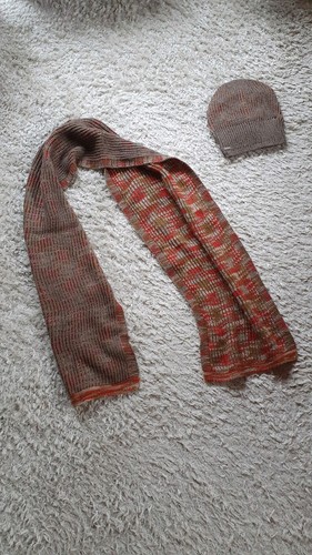 Braun rot gemusterter - braun-rot,
