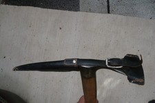 Lederhülle schwarz / Schutzabdeckung für deinen Eispickel